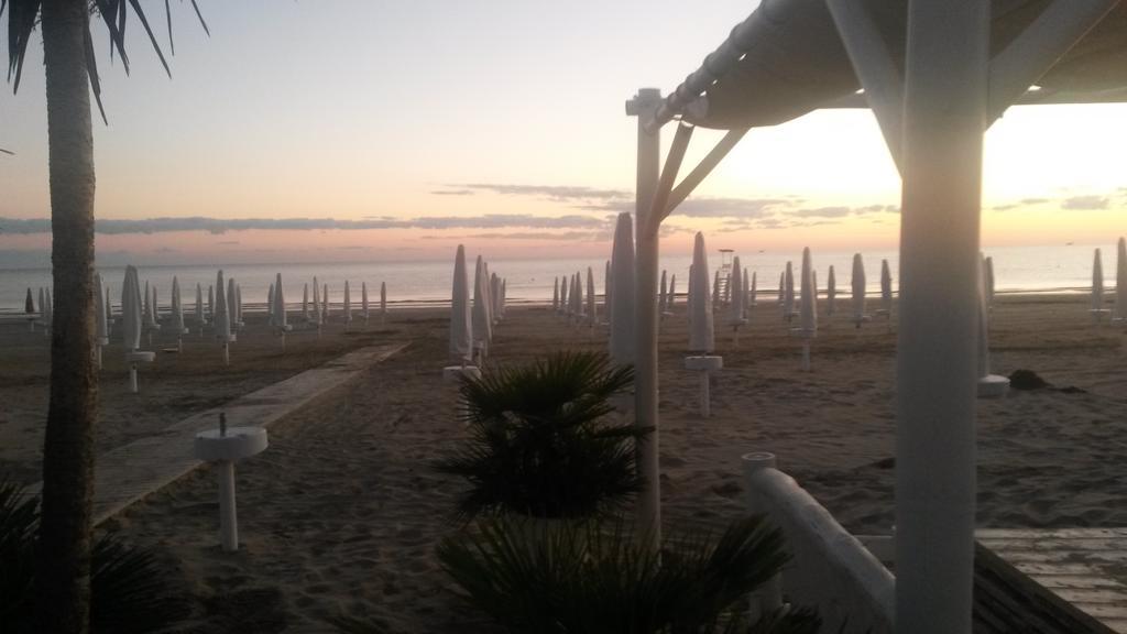 Hotel Caggiari Senigallia Exterior foto