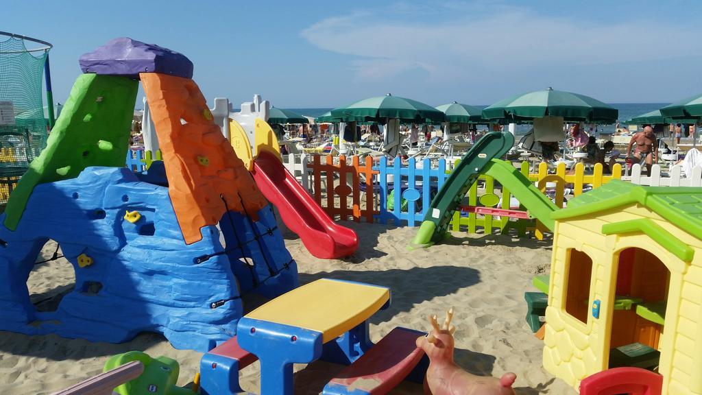 Hotel Caggiari Senigallia Exterior foto