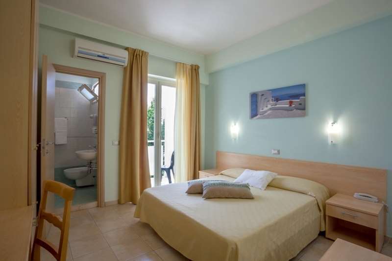Hotel Caggiari Senigallia Quarto foto